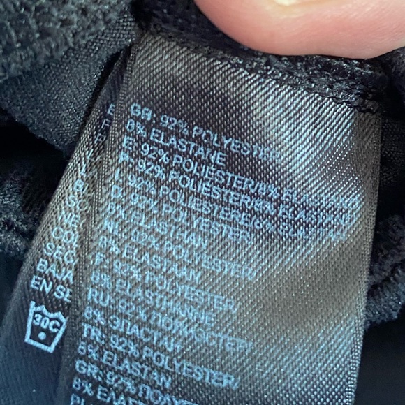 Women’s The North Face Flash Dry Drawstring Stretch Jogger. Black. Size Small. - Picture 12 of 13